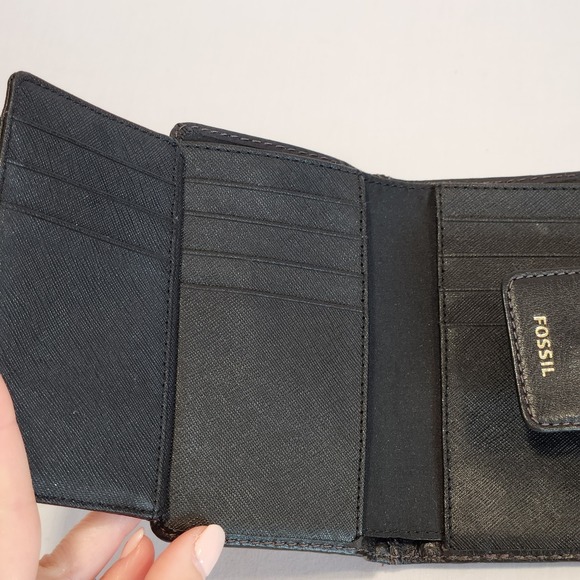 Fossil Madison Multifunction Wallet New $70 Black Leather 5.5 x 4 Billfold - Picture 5 of 8